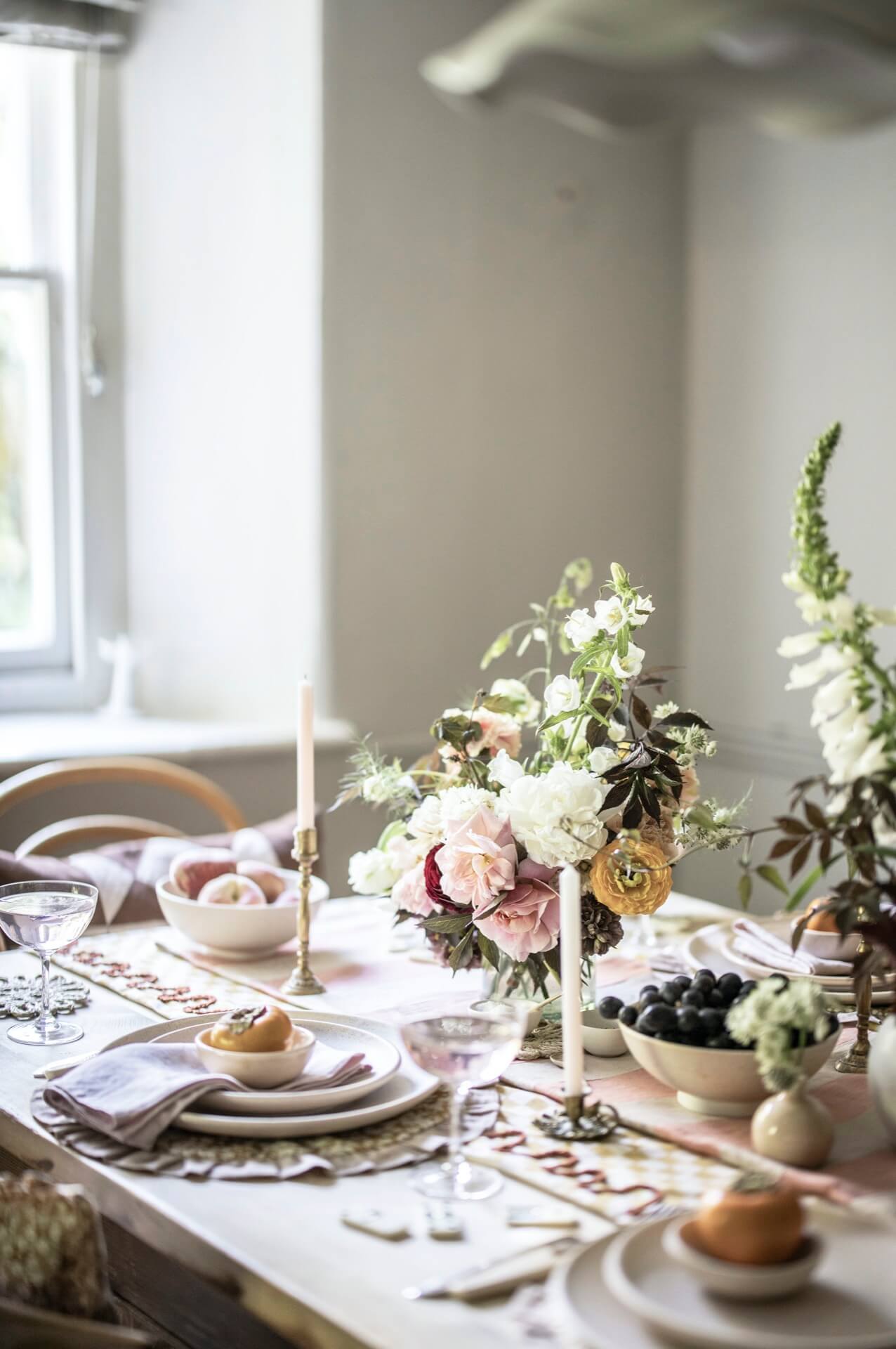 how to style a pretty spring table with soft colours