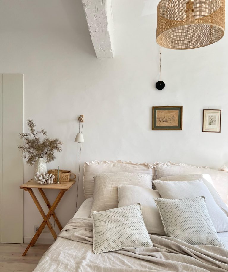 The calming Provençal inspired bedroom of Jessica Fort