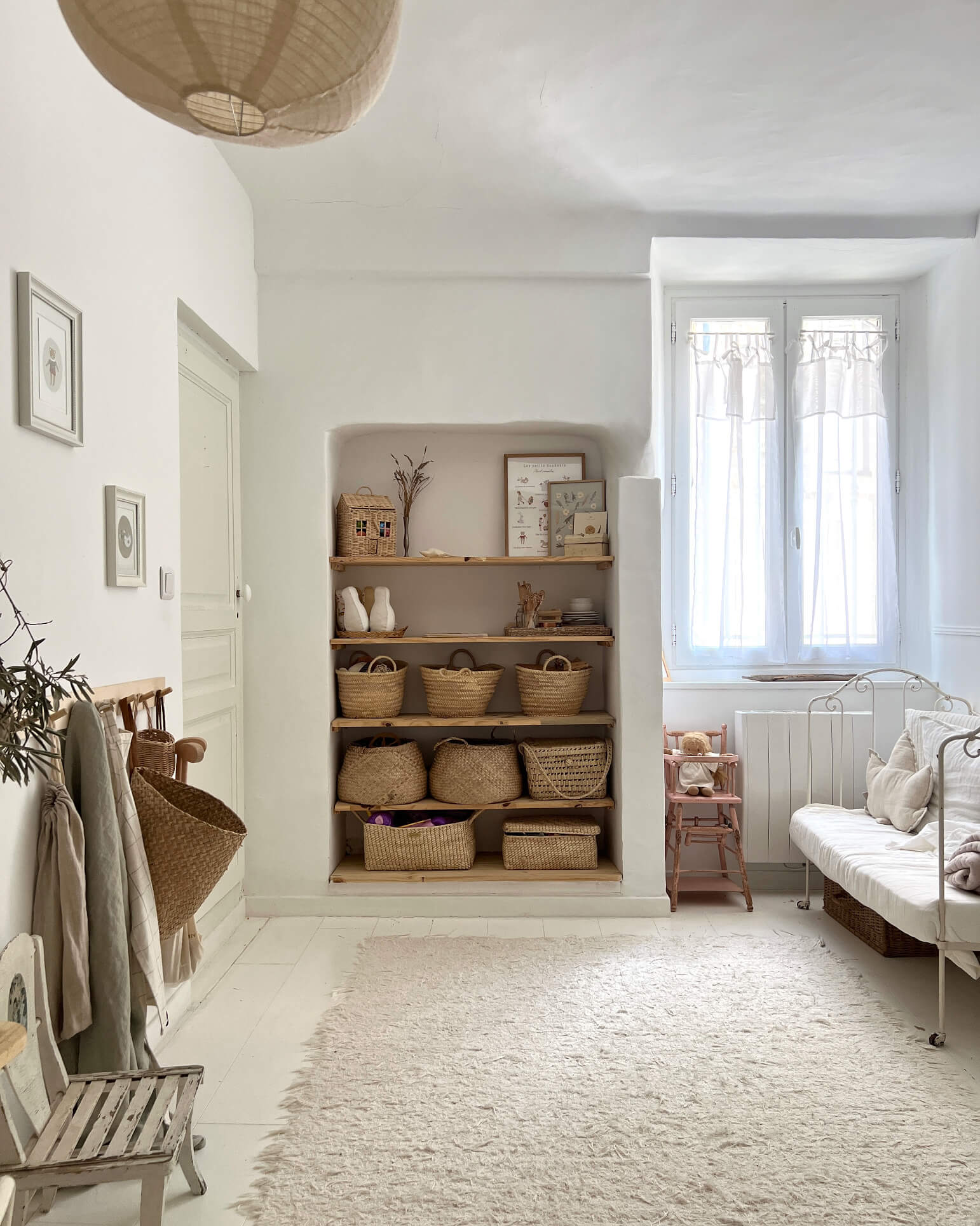 Jessica Fort's calm, neutral home in Provence, France